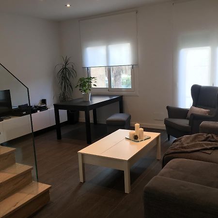 Beach House Castelldefels Ngoại thất bức ảnh