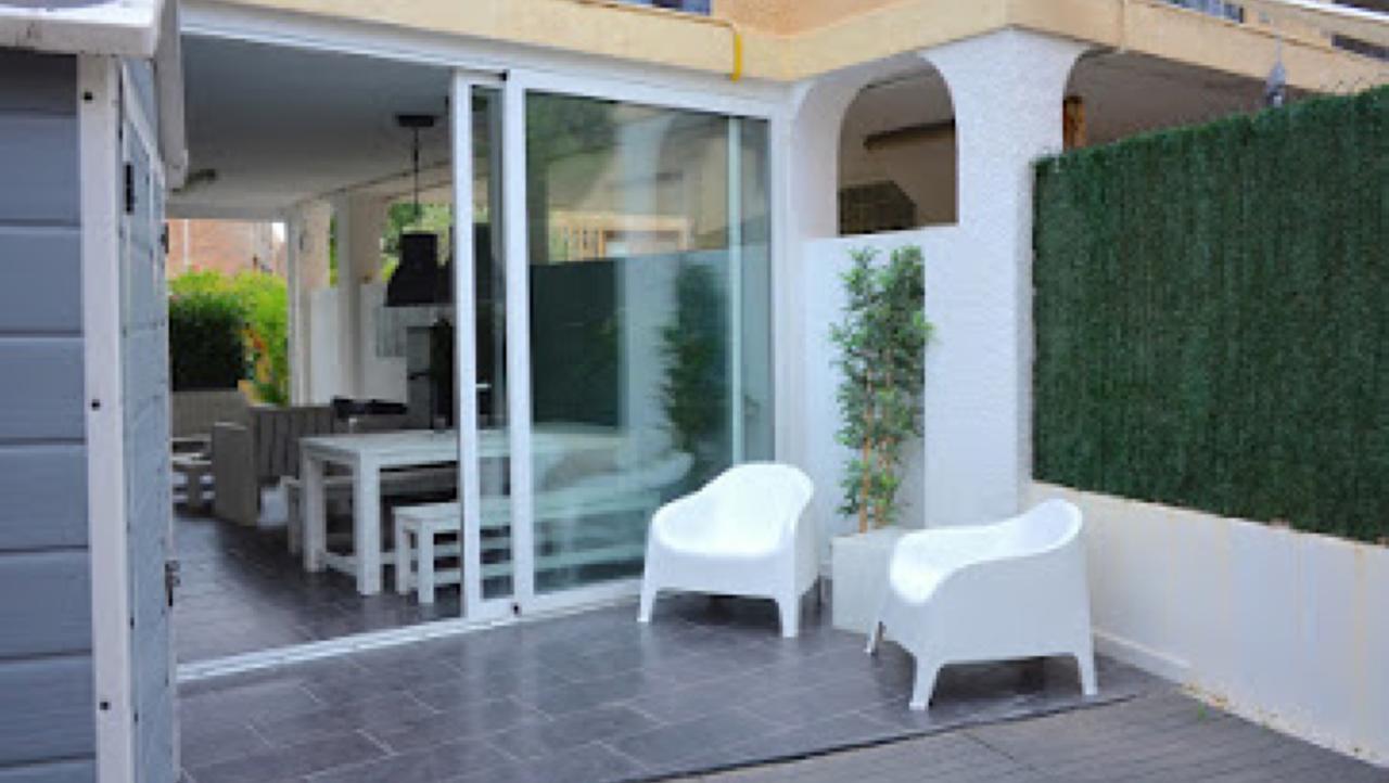 Beach House Castelldefels Ngoại thất bức ảnh