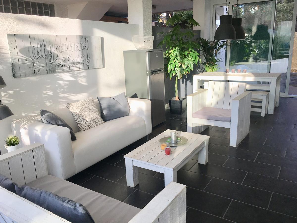 Beach House Castelldefels Ngoại thất bức ảnh
